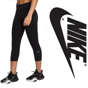 Nike Capri Leggings!